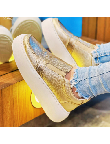 Skywalk Deportivo Dama...